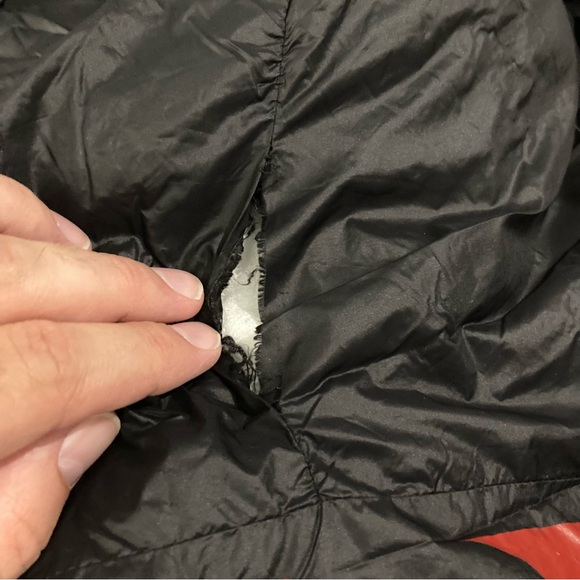 Michael Kors Men's Quilted Black Puffer Jacket - Picture 15 of 16